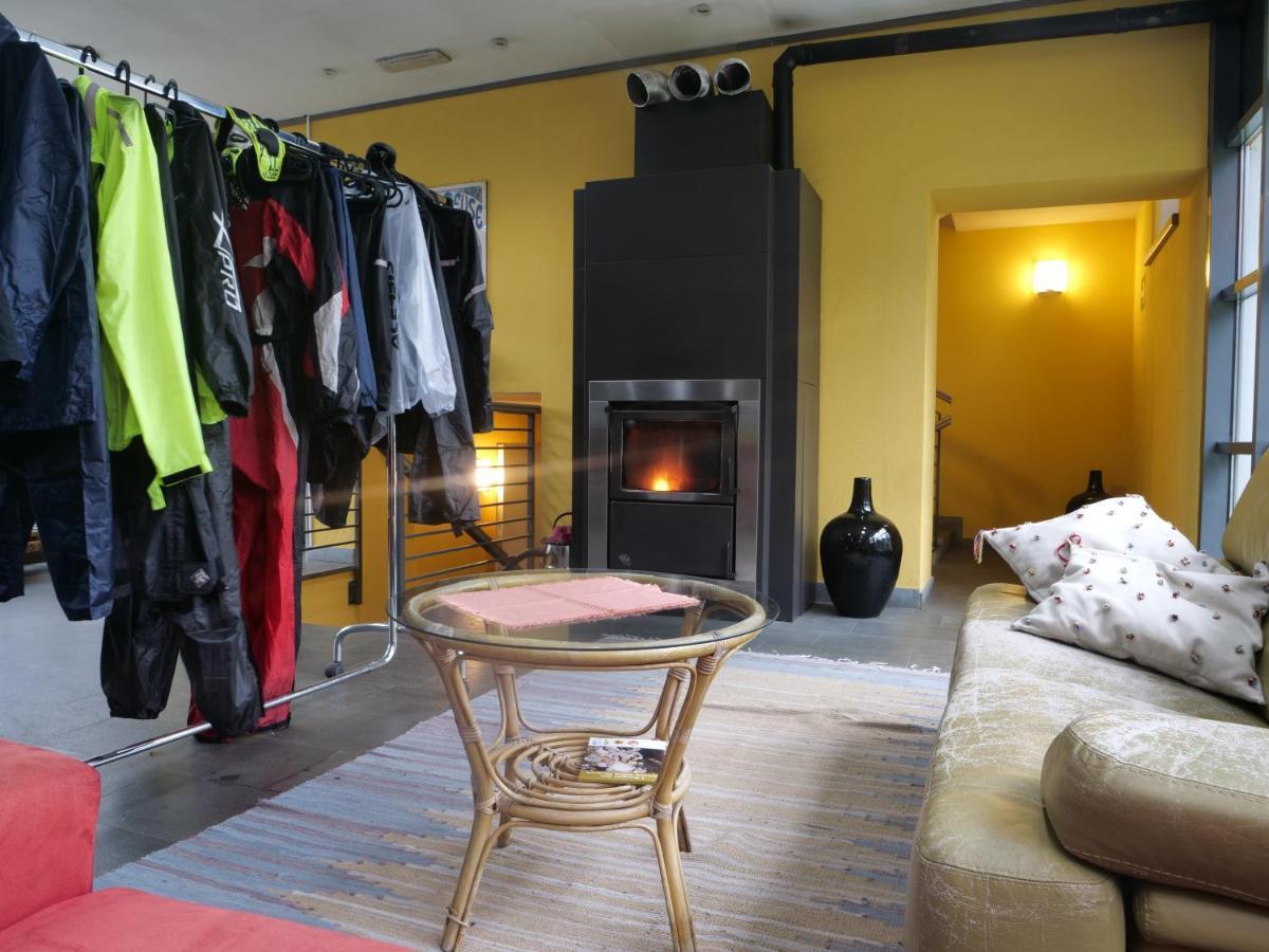 Hotel Cepina Albergo Incantato ヴァルディソット エクステリア 写真