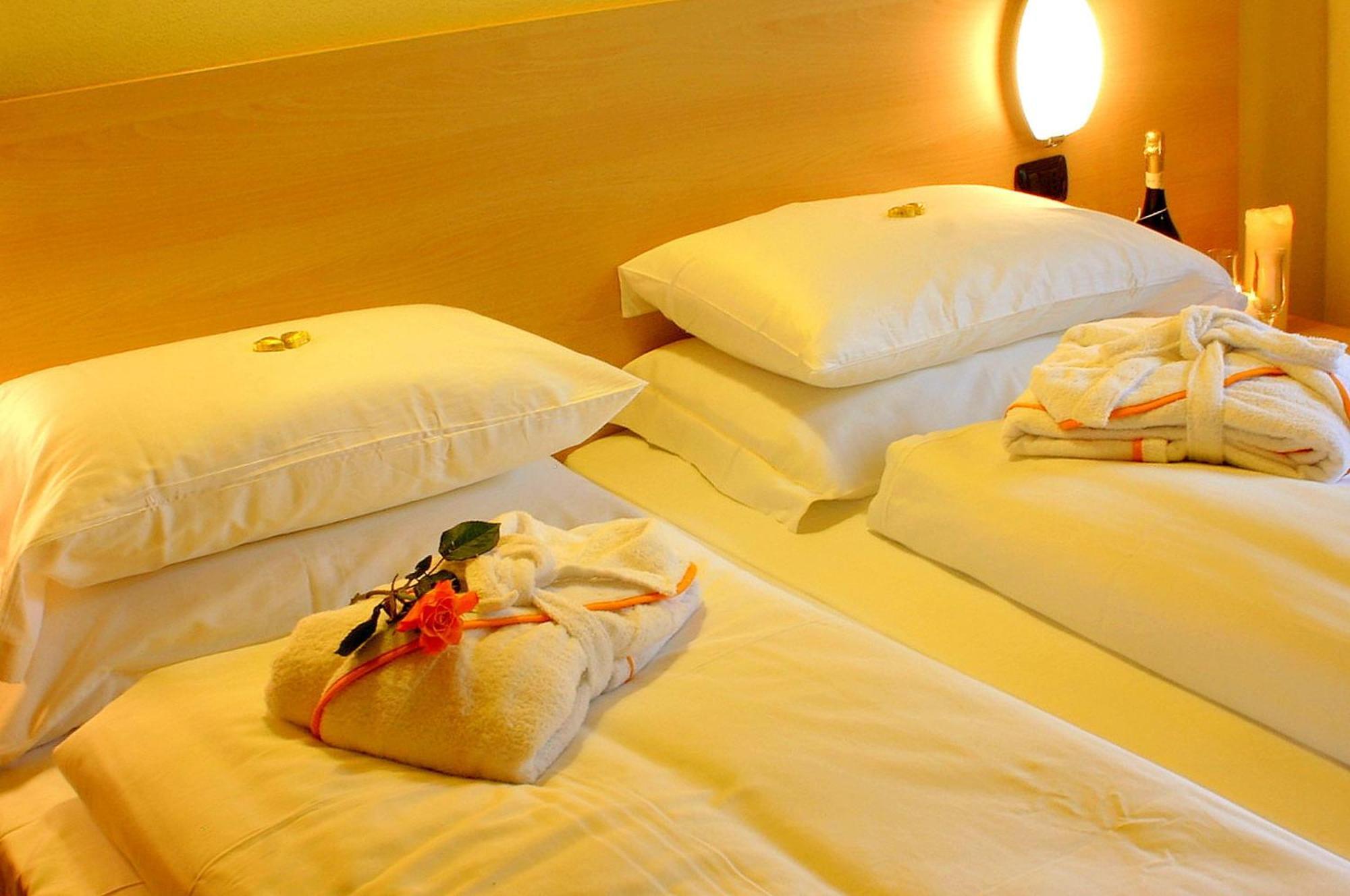 Hotel Cepina Albergo Incantato ヴァルディソット エクステリア 写真