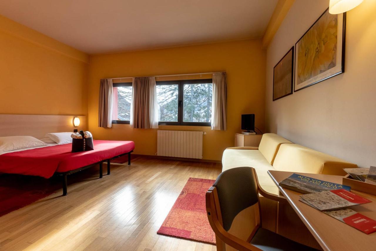 Hotel Cepina Albergo Incantato ヴァルディソット エクステリア 写真