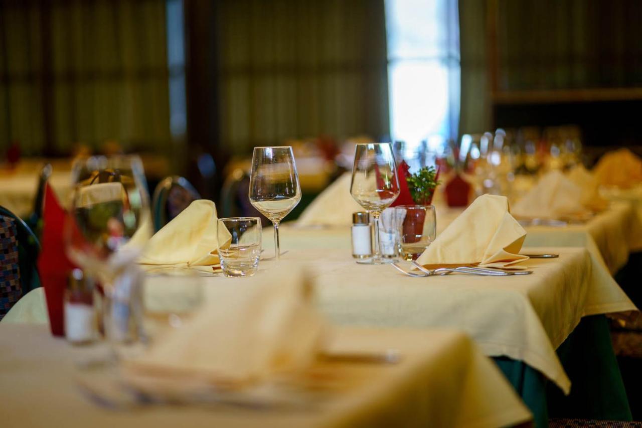 Hotel Cepina Albergo Incantato ヴァルディソット エクステリア 写真